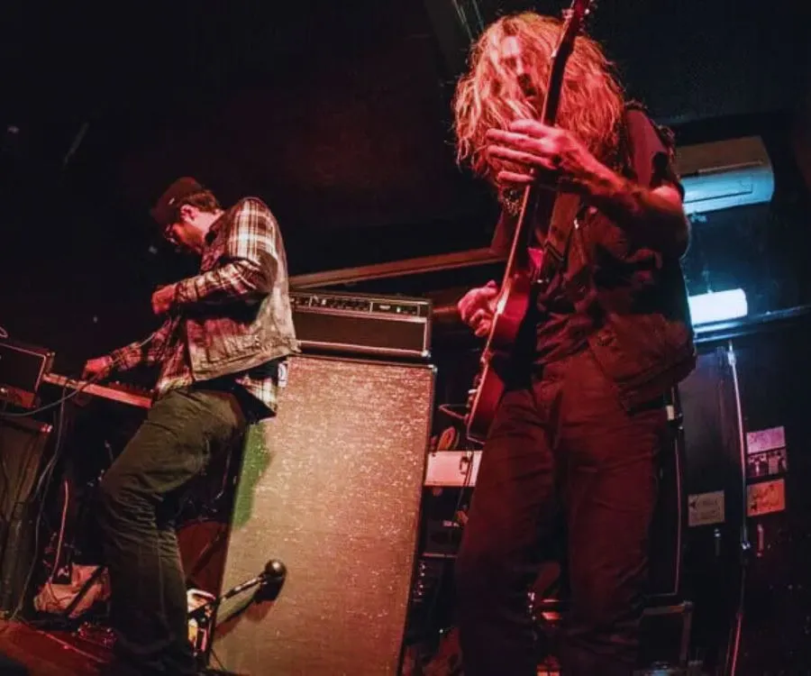 EN DEFENSA DE LA ESCENA MUSICAL LOCAL